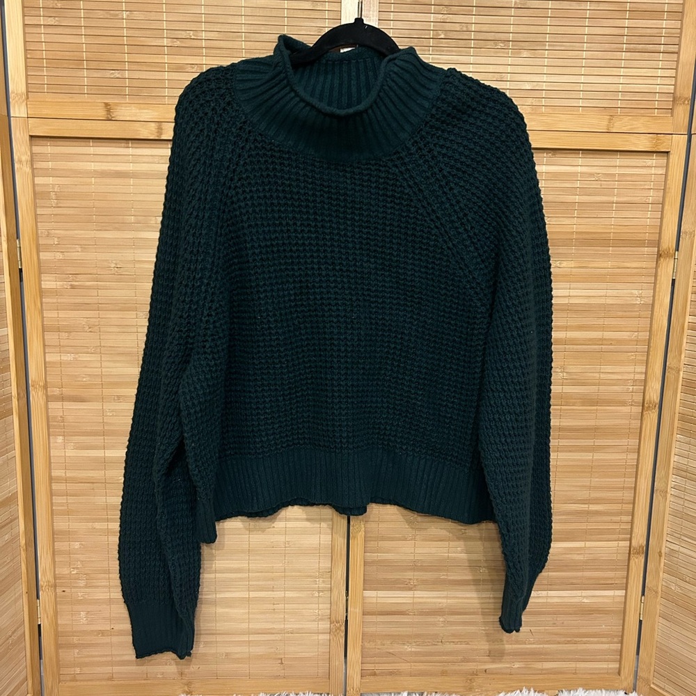 American Eagle hunter green cable knit mock turtleneck sweater woman’s XL